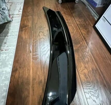 10th Gen Hatchback ducklip